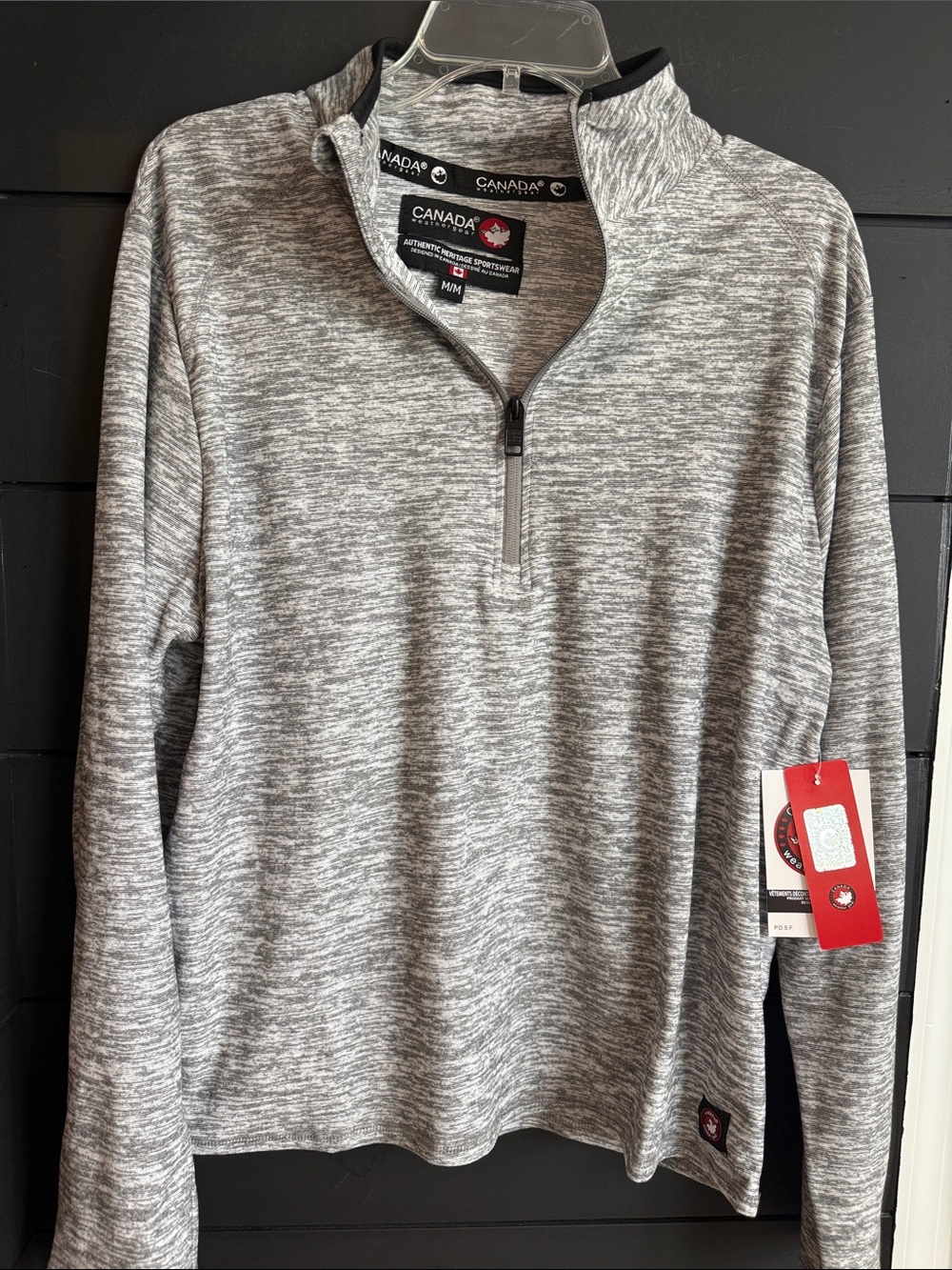 Canada WeatherGear Women's Gray Heather Quarter-Zip Pullover